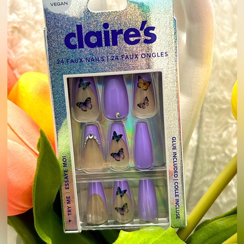 Claire's Lavender Butterfly Faux Nails